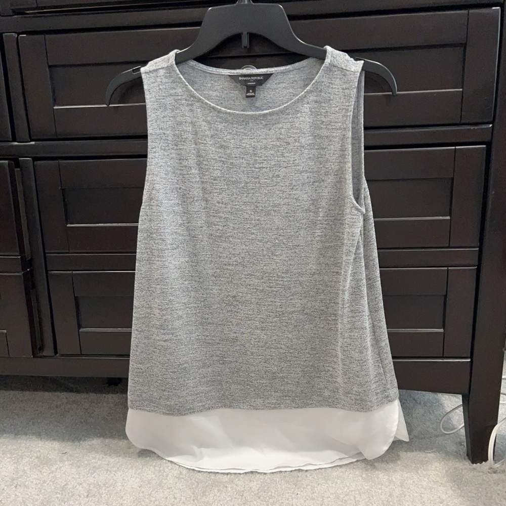 Banana Republic Luxespin